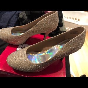 Gold heels 10 wide glittery